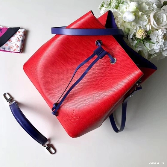 WIS LOUIS NÉONOÉ VUITTON 1227